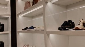 Fox Town Branded Factory Outlet High Quality w/Cheaper Price#foxtown#factoryoutlet