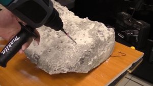 Работаем перфоратором Интерскол и Makita от повербанка