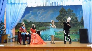 Новый год 2017. Сценка 8 класса.