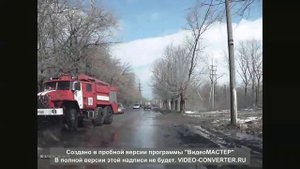 14.04.2015 В Сызрани пожарная машина при выезде на вызов протаранила в бок пассажирскую Газель