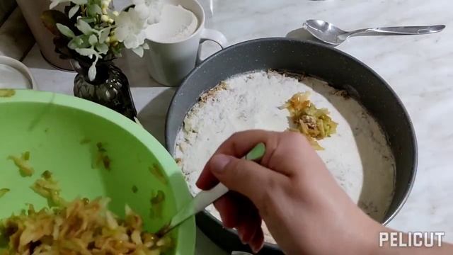 Самый простой пирог с яблоками или "Три стакана" #пирогсяблоками, #выпечкакчаю, #насыпнойпирог