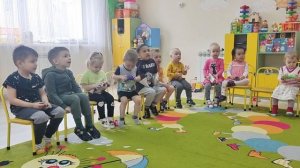 Молодёжная (младшая группа). Лепка "грибочки"