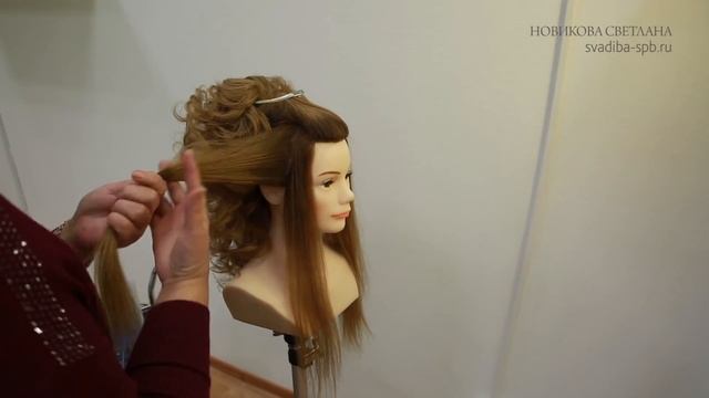 Высокий хвост с бантом из волос. Свадебная причёска на длинные волосы.