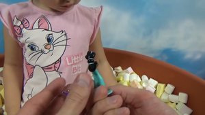 Огромный горшок зефира маршмеллоу с сюрпризами игрушками Giant pot with marshmal