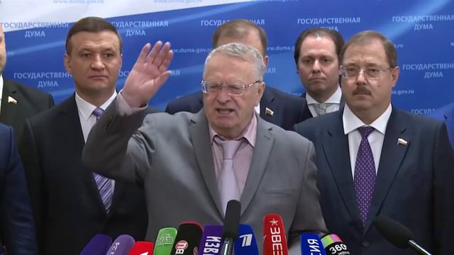 В.Жириновский "Всё, что мешает жить, мы уберём!" смотреть онлайн