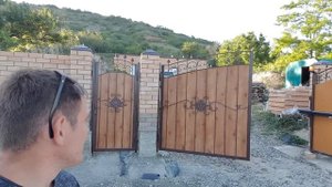 Забор из кирпича распашные ворота и калитка в Курбацком готовы