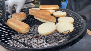 Пикник BBQ на корпоративном выезде в глэмпинг, июль 2023