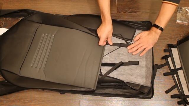 Авточехлы Турин Экокожа Черный Серый