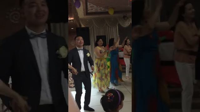 Песня брату на свадьбу от сестры смотреть онлайн