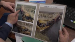 Виталий Наливкин строит мосты.