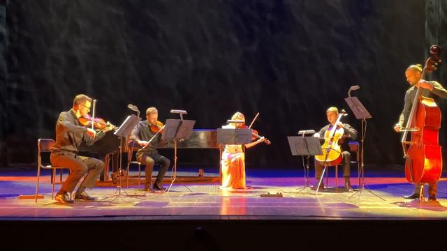 Борис Лятошинский сюита смотреть онлайн