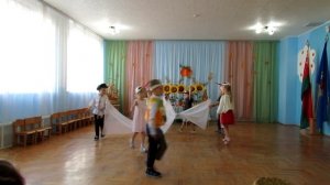 Танец з буслами Пра маю Радзиму