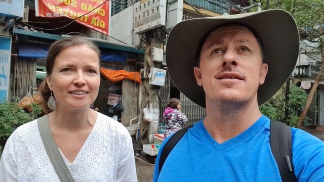 Vietnamese CULTURE TOUR | Experience Vietnamese Life in HANOI | Bustling Markets & Stalls | смотреть онлайн