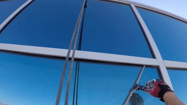 как мыть окна , метод альпинизма. смотреть онлайн