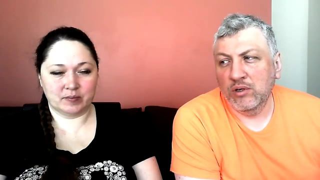 Обсуждаем грязь и негатив блогеров, говорим про школы, пенсии и плюсы-минусы Канады