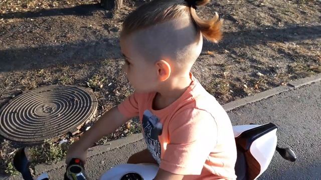 Поехали покупать морковку с самодельными правами.Смешной Клим смотреть онлайн