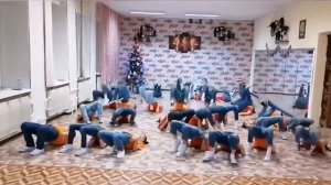 Потому что мы в кедах!