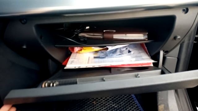 Демпфер микролифт бардачка Opel Astra H смотреть онлайн