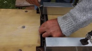 Как быстро и правильно установить ножи на строгальном станке.