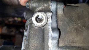 Как установить межосвые шарики ( стопора ) в раздаточную коробку