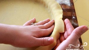 Миндальный пирог с грушами