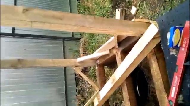 Как построить самый дешевый дачный туалет своими руками смотреть онлайн