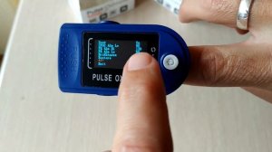 Пульсоксиметр для измерения пульса и насыщения крови кислородом