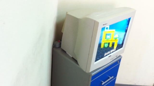 Самодельный Аквариум из монитора | Angry Birds смотреть онлайн