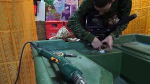 изготовление уключин своими руками для лодки Navigator 38 RiverBoat и страховка лодочного мотора