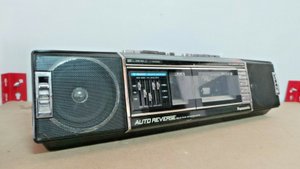 Panasonic Rx-Fw29L Ambience  Boombox Ghettoblaster -произведён в Сингапуре.