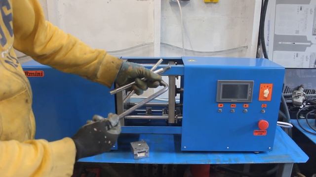 Мини ТПА SRmini SN2. Первое литье на станке