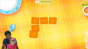 Малыш Ам ням Om nom Игра для детей как мультик. Уход за маленьким зеленым чудиком.