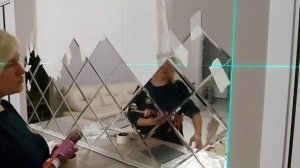 Ремонт в гостиной: Делаем зеркальное пано на стену