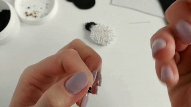 ? Брошь из бисера Овечка. Брошь своими руками. ? Glass beaded brooch.