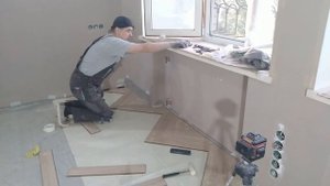 Укладка ламината "французской ёлочкой".