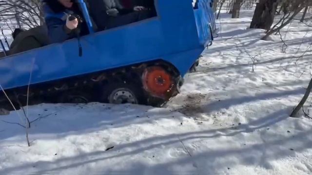 ТАКОГО ВЫ ЕЩЕ НЕ ВИДЕЛИ, ВЕЗДЕХОД В ОТСЕЧКУ ПРОБИВАЕТСЯ В ГОРКУ #вездеход #ваз #жигули #2023 #гора смотреть онлайн