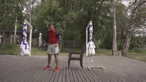 Как новичку научиться приседать правильно.