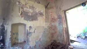 Брошенное авто | Нашёл СКЛАД СССР с РЕДКИМИ Противогазами! | Заброшенный завод