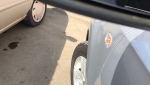 скрипит хрустит гремит поло седан