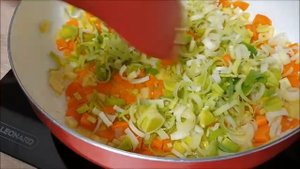 Филе пангасиуса тушеное с овощами - тает во рту.