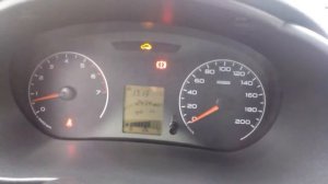лада гранта лифт плавают обороты при запуске двигателя.