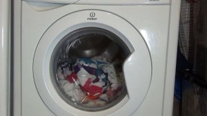 Indesit IWC6165 : Cotton 90'c : Wash tumbles and heat stop (Pt 4/14)