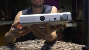 Topping A90D Discrete Headphone Amplifier Unboxing