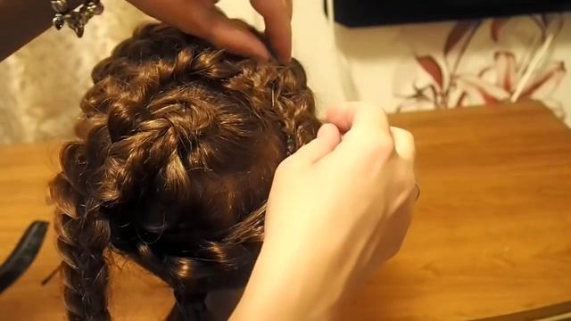 Прическа косы с длинными подхватами hairstyle braids Frisur flechten gaya rambut Kapralova Olga смотреть онлайн