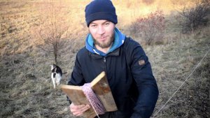 КУПИЛИ ДОМ В ДЕРЕВНЕ. ВСЕМ ХОЗЯЙСТВОМ ПОШЛИ СНИМАТЬ ЭЛЕКТРОПАСТУХ