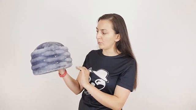 Шапка, Кайла Голубая