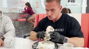 РЕКОРД. Съешь или Плати.1.6 кг МЕГА-ПАНКЕЙК и получи 5000 рублей. PANCAKE CHALLENGE. ФудЧеллендж.