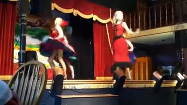 Tweetsie can can 2012 d смотреть онлайн