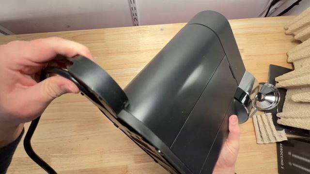 Nespresso Vertuo Next Premium Coffee and Espresso Machine with Aeroccino by De'Longhi, Chrome смотреть онлайн