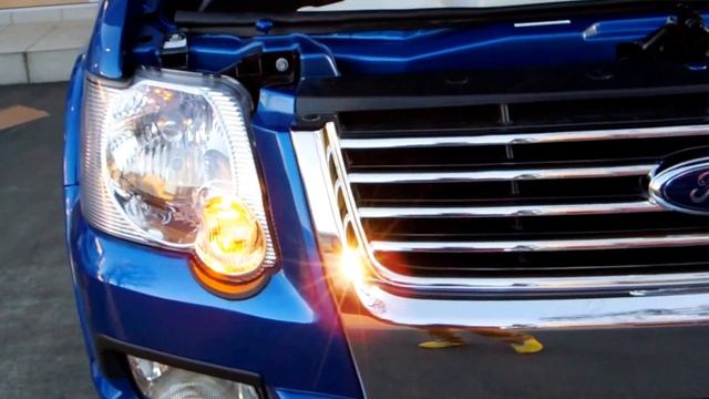 【Car】2010 Ford Explorer XLT Adventure America Turn-signal смотреть онлайн